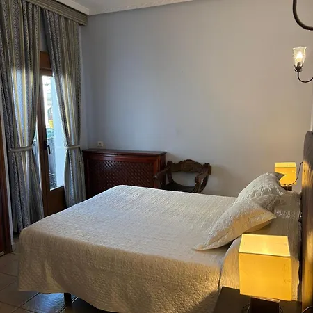 Pensjonat Cerezo 2 3*